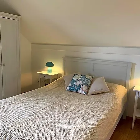 Bed & Breakfast La Maison Des Oiseaux 3*