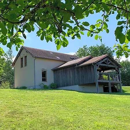 La Maison Des Oiseaux